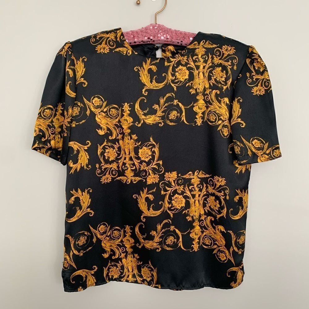 Vintage Silky Filigree Print Blouse Size Small‎